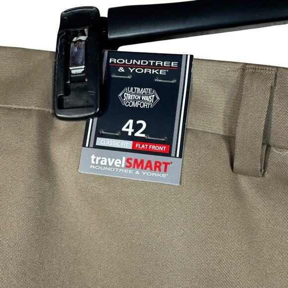 Roundtree & Yorke SZ 42 Travel Smart Shorts Classic Fit Flat Front Zip-Fly Tan - Picture 3 of 9